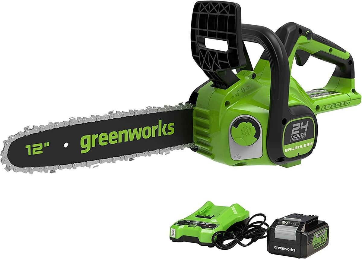 Test de la tronçonneuse Greenworks GD24CS30K4 : puissance et sécurité