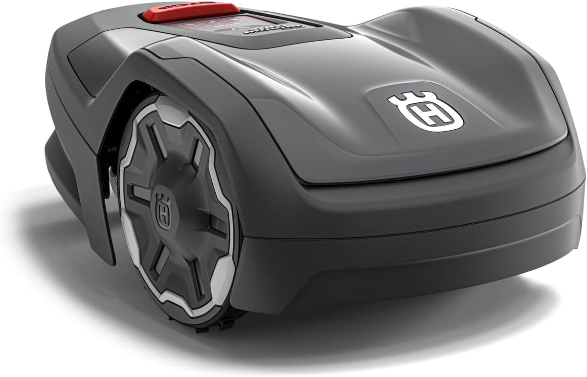 Test : robot tondeuse Husqvarna Automower Aspire R4 pour 400 m²