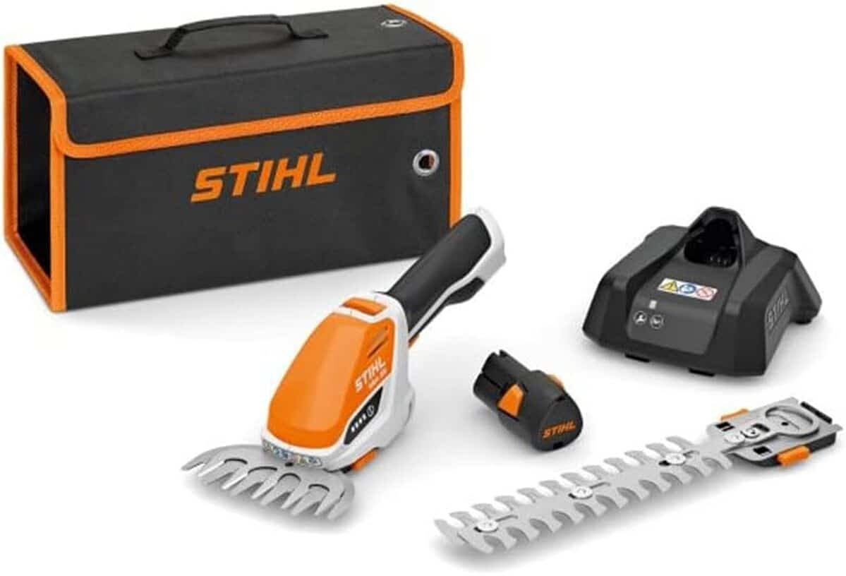 Test du Stihl HSA 26 : ciseaux à arbustes sans fil efficaces