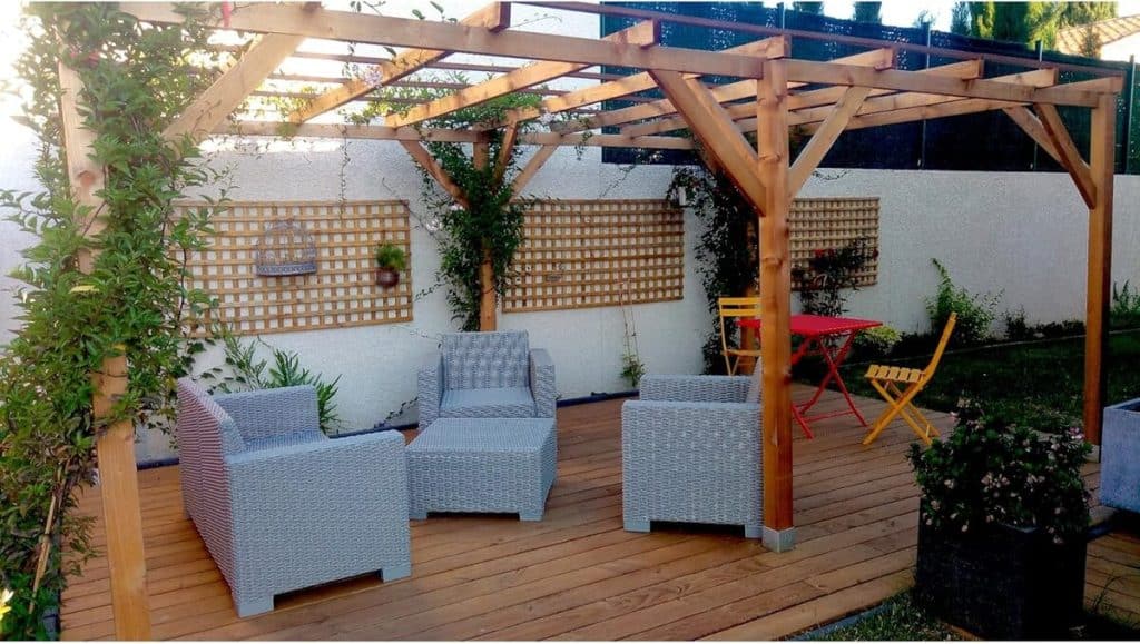 Test : pergola en bois massif 15m² classe 3 marron