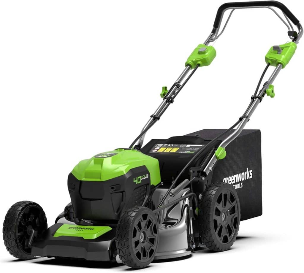 Test de la tondeuse sans fil Greenworks GD40LM46SP : performance sur 600 m²