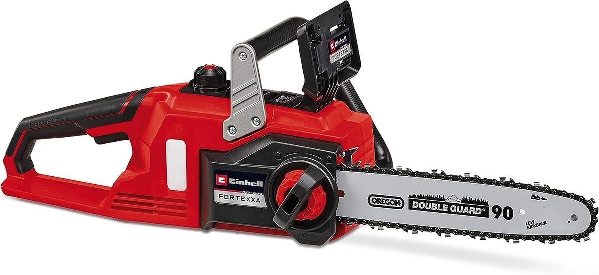 Test Einhell tronçonneuse sans fil FORTEXXA 18/30 : puissance et précision