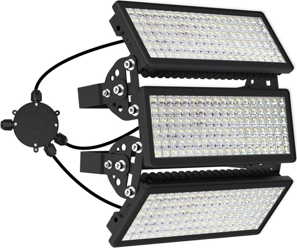 Test du projecteur HOPEDAMAI 300W : puissant et étanche IP67