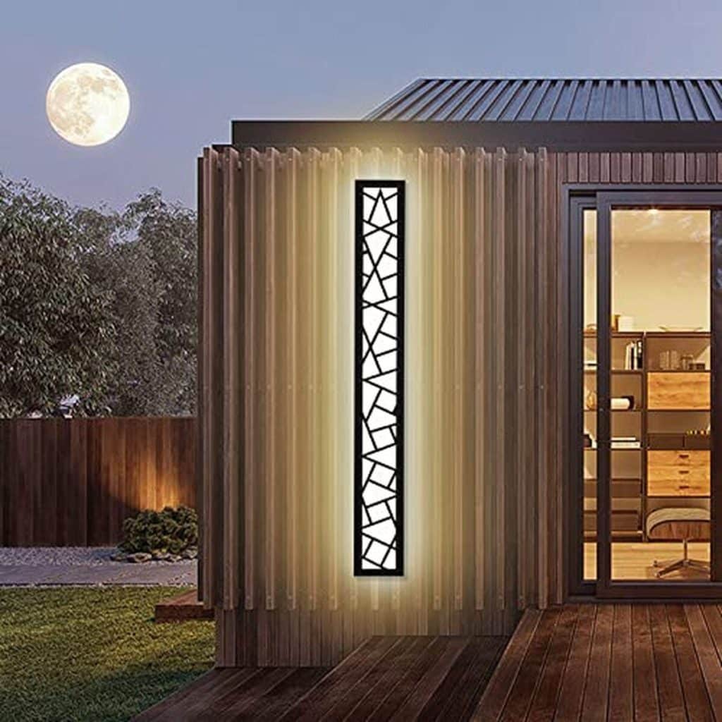 Test de l'applique LED murale longue étanche IP65, modèle Nid d'oiseau 100 cm