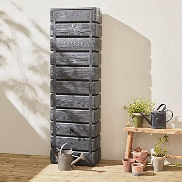 Découvrez notre test complet du récupérateur d'eau Alice's Garden Grandval 300L : performances, avantages et conseils pour bien l'installer et l'utiliser.