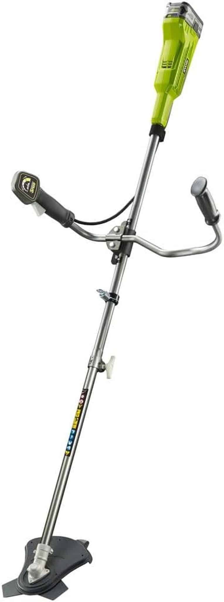 Test de la débroussailleuse Ryobi 18V Tri-Arc™
