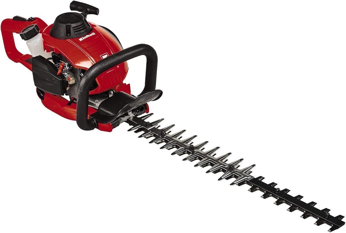 Test : taille-haies thermique Einhell GE-PH 2555 A en action
